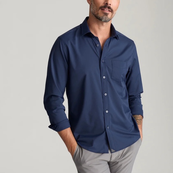 UNTUCKit Wrinkle-Free Performance Gironde Shirt - Small / Slim Fit / Navy - Picture 1 of 5